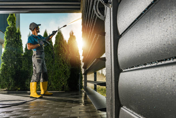 Best Pool Deck Cleaning  in Jefferson, IA